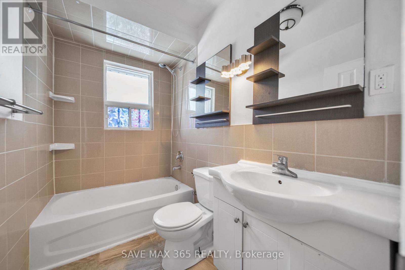 Main - 202 Renforth Drive, Toronto, Ontario  M9C 2K7 - Photo 14 - W12699114