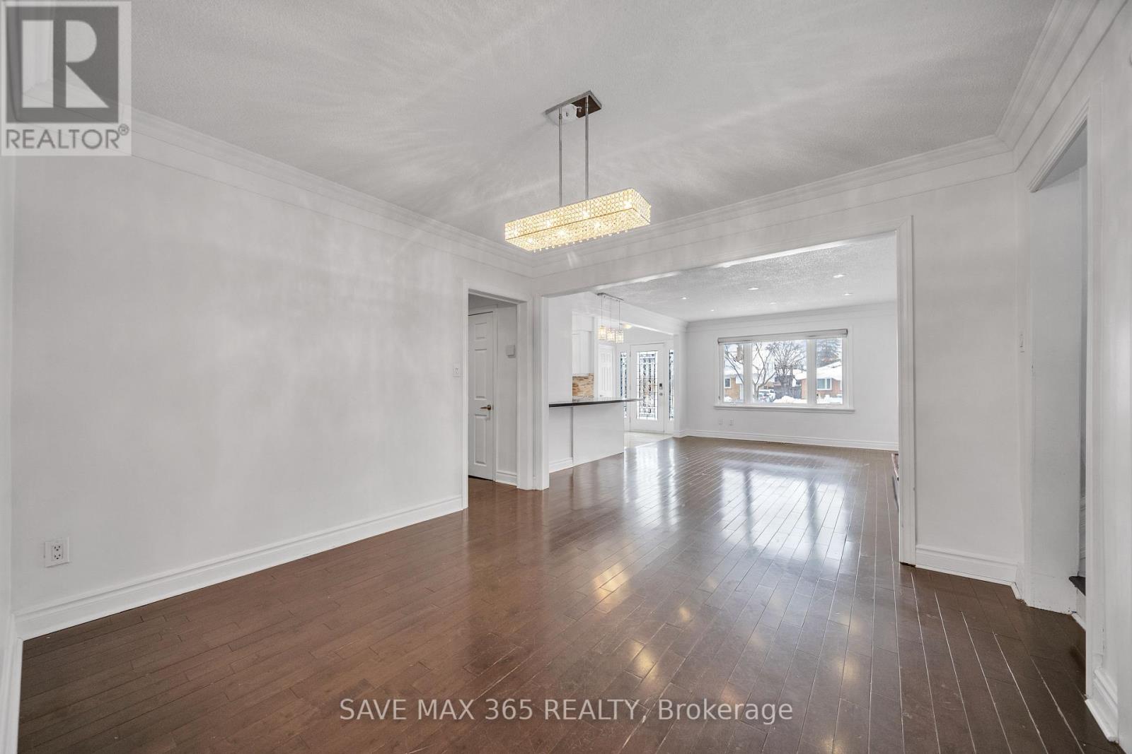 Main - 202 Renforth Drive, Toronto, Ontario  M9C 2K7 - Photo 9 - W12699114