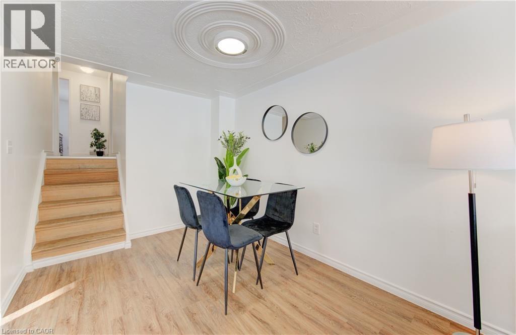 430 Bankside Crescent, Kitchener, Ontario  N2N 3E5 - Photo 8 - 40799380