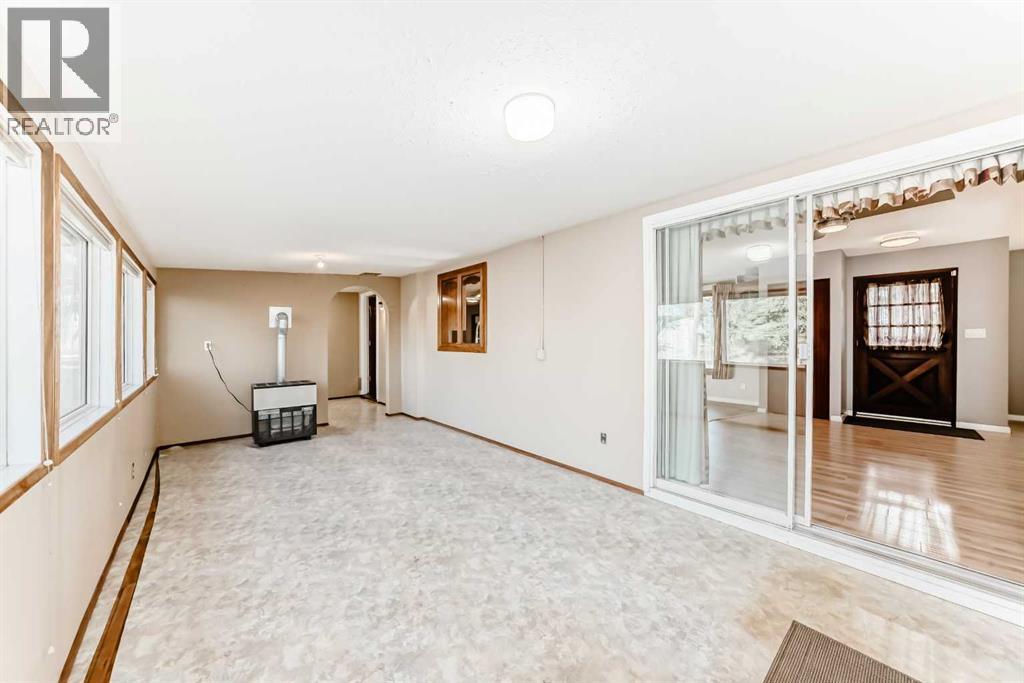 32276 Highway 2 A, Rural Mountain View County, Alberta  T4H 4M3 - Photo 14 - A2260599