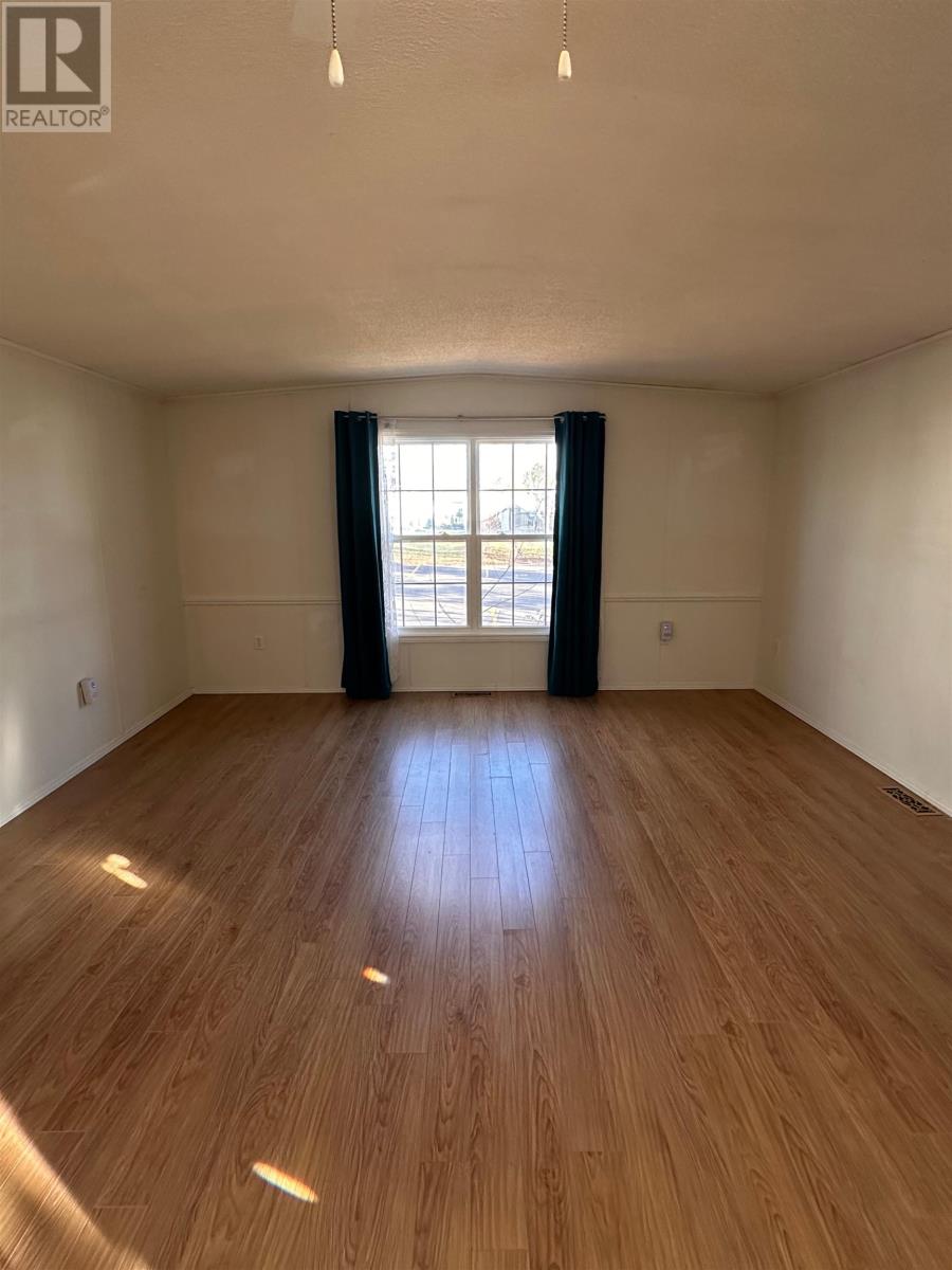 4 Spinnaker Crescent, Charlottetown, Prince Edward Island  C1C 1M5 - Photo 9 - 202601066