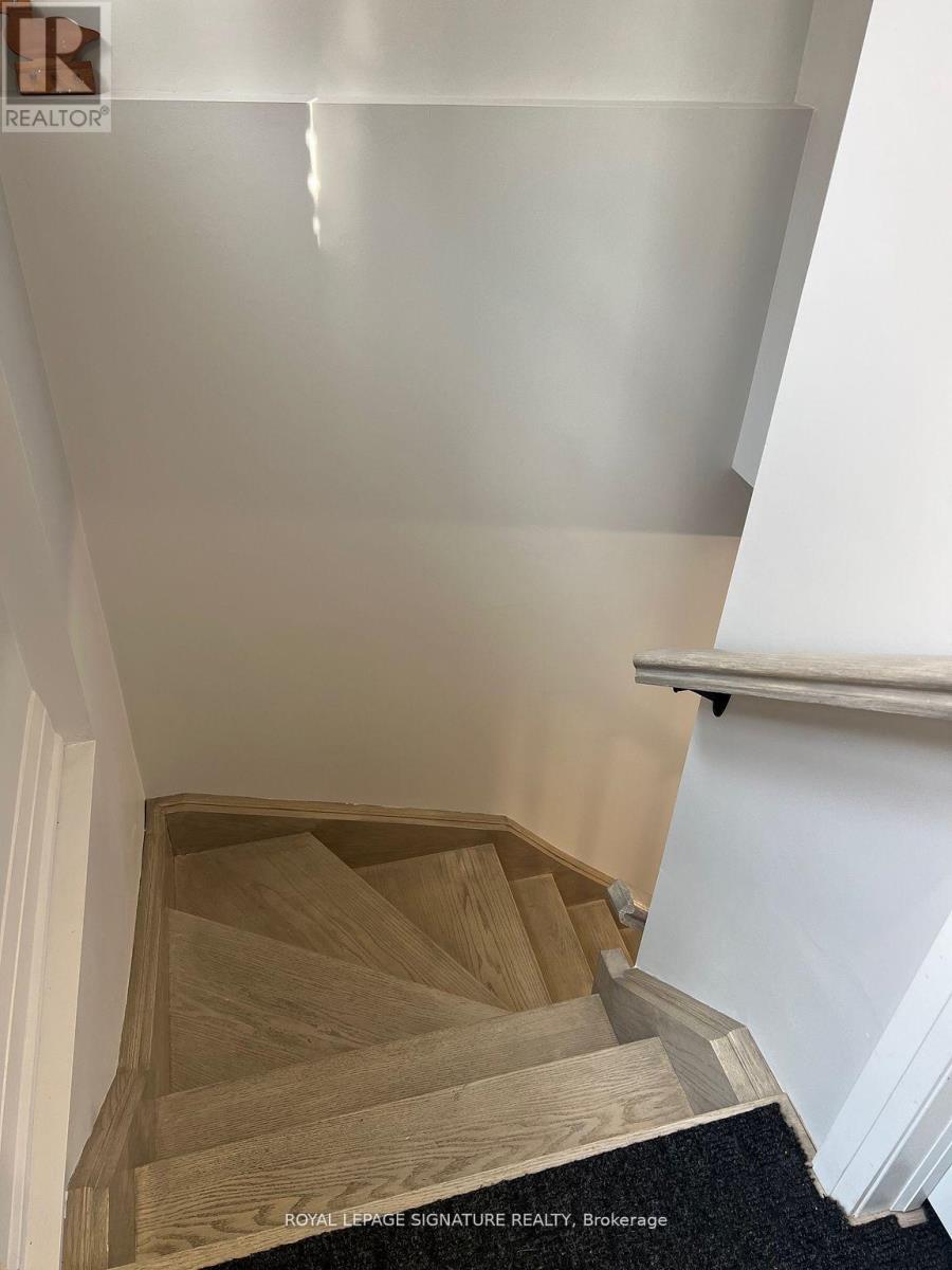 Bsmt - 1040 Runningbrook Drive, Mississauga, Ontario  L4Y 2T2 - Photo 5 - W12708470