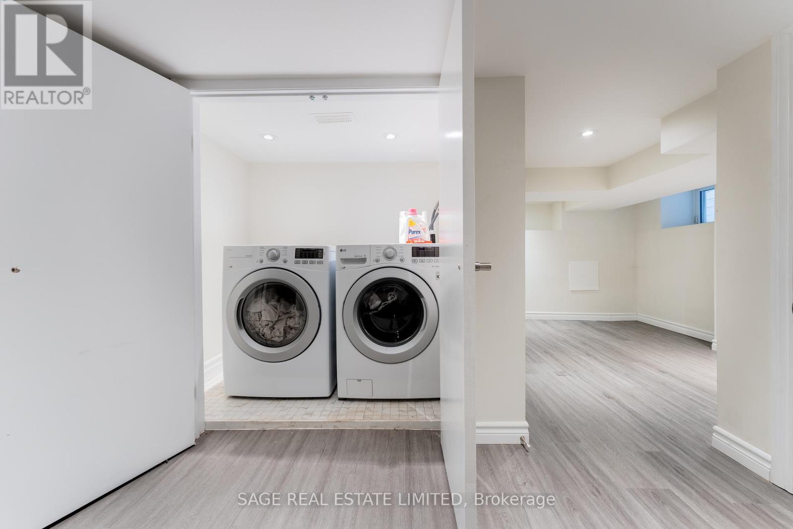 135 Macdonell Avenue, Toronto, Ontario  M6R 2A4 - Photo 47 - W12708492