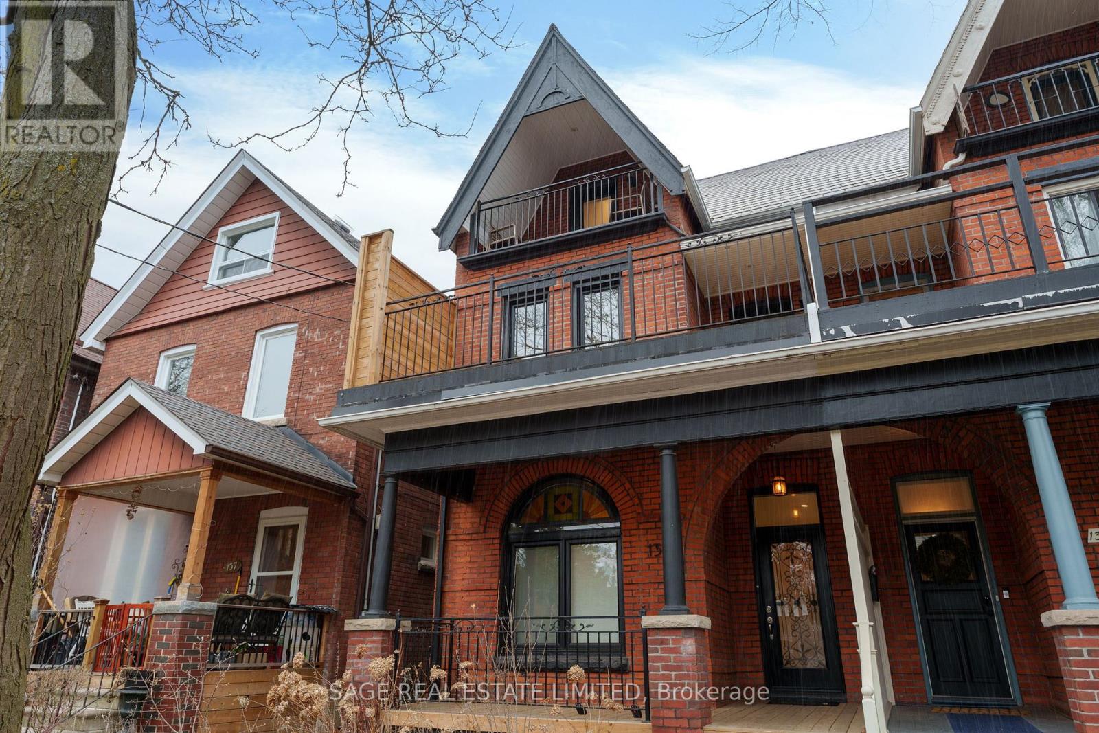 135 Macdonell Avenue, Toronto, Ontario  M6R 2A4 - Photo 49 - W12708492