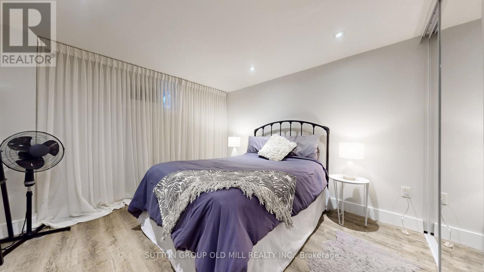 Lower - 11 Fulford Place, Toronto, Ontario  M9R 2V9 - Photo 14 - W12708542