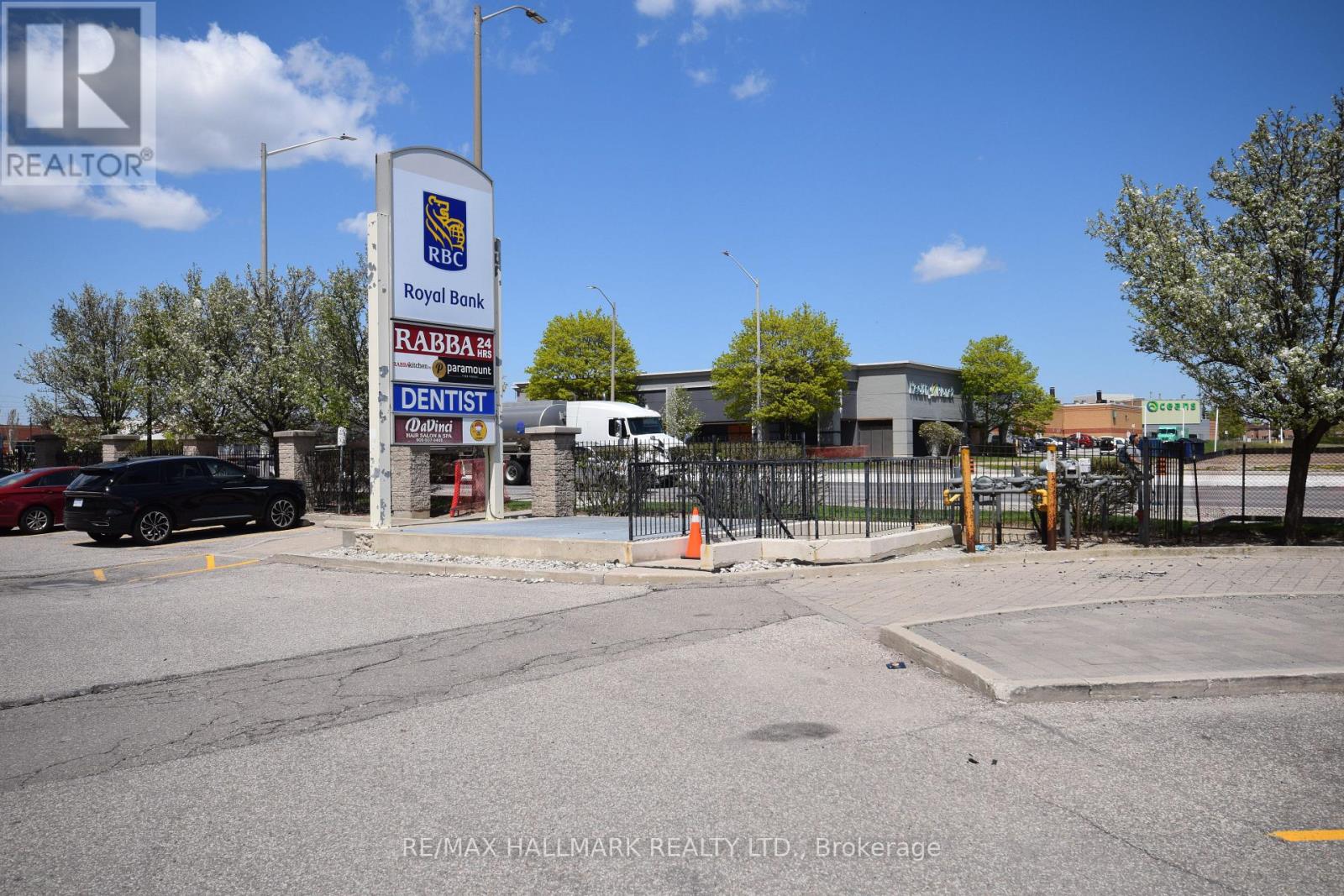 B - 4550 Hurontario Street, Mississauga, Ontario  L5R 4B1 - Photo 10 - W12708584