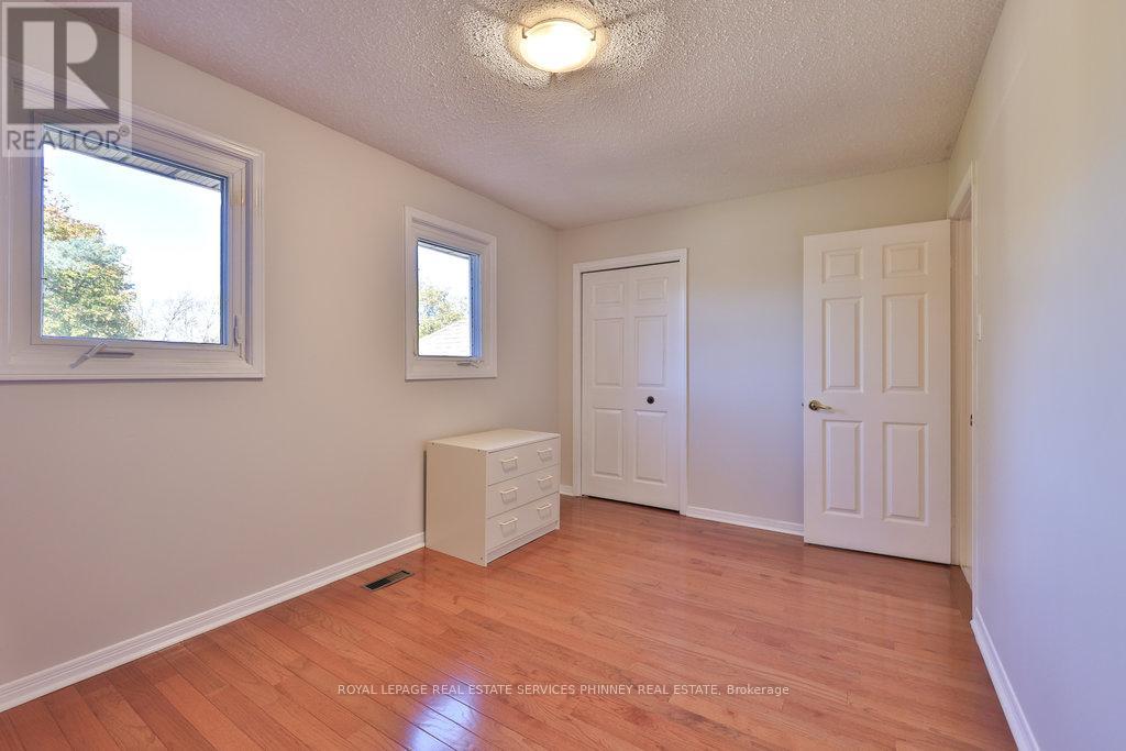 700 Fieldstone Road, Mississauga, Ontario  L5C 3M5 - Photo 27 - W12708594