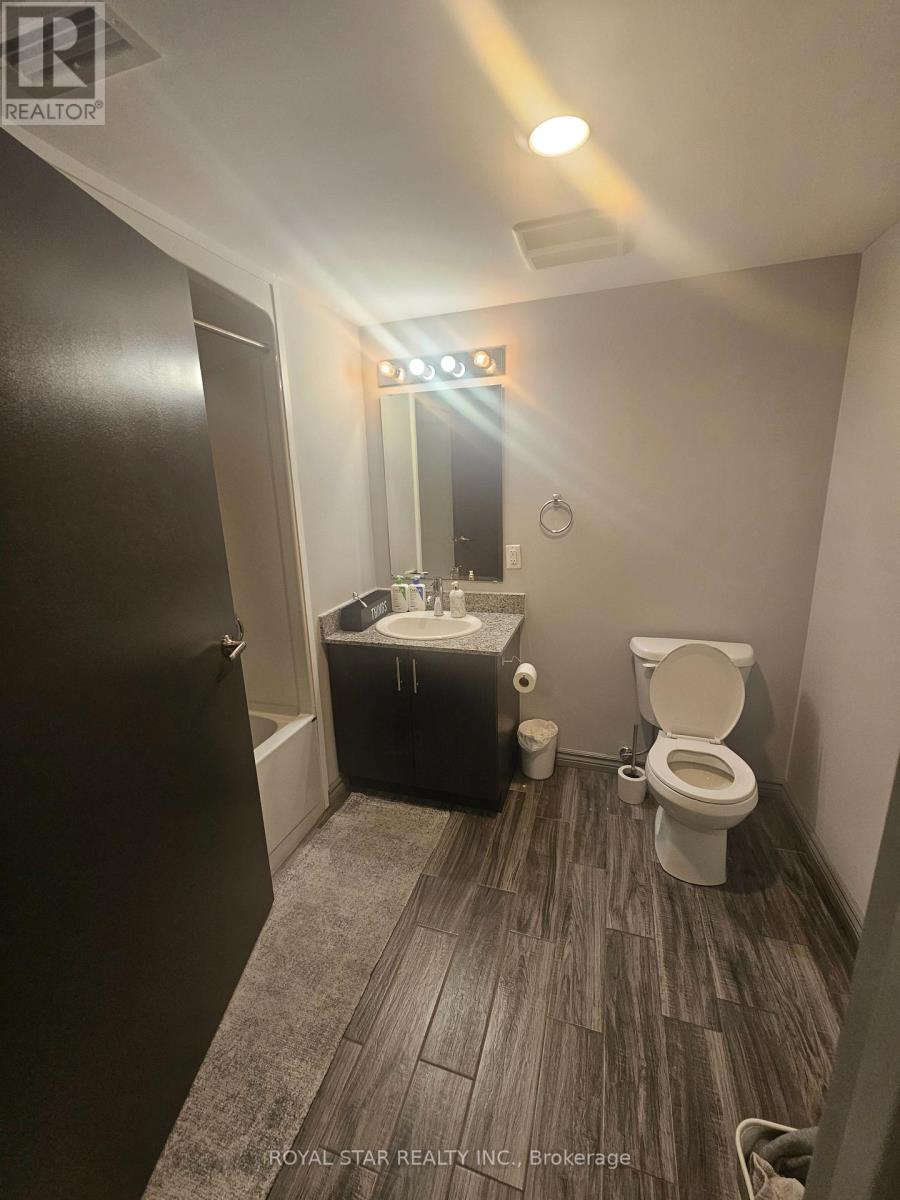 F411 - 275 Larch Street, Waterloo, Ontario  N2L 3R2 - Photo 16 - X12708458