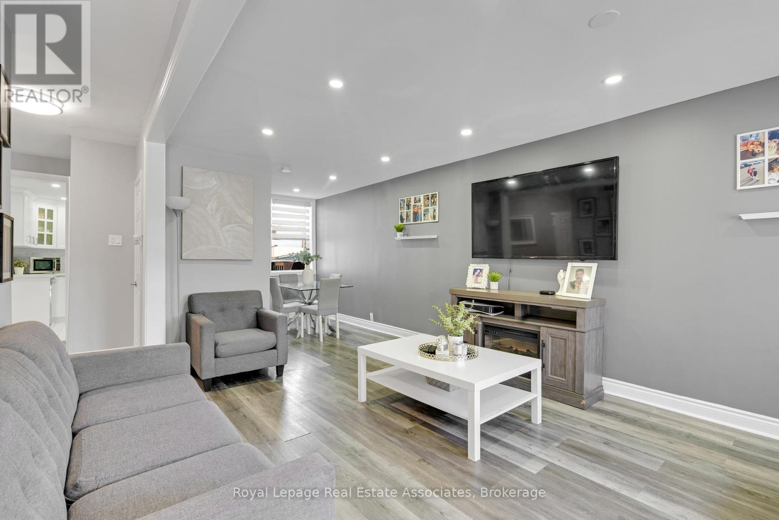 12 Lincoln Street, Hamilton, Ontario  L8L 7L5 - Photo 7 - X12708524