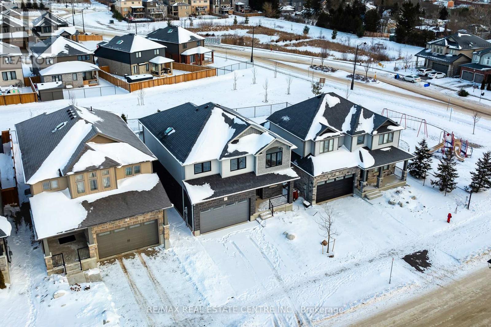 3 Grundy Crescent, East Luther Grand Valley, Ontario  L9W 7S7 - Photo 44 - X12708580