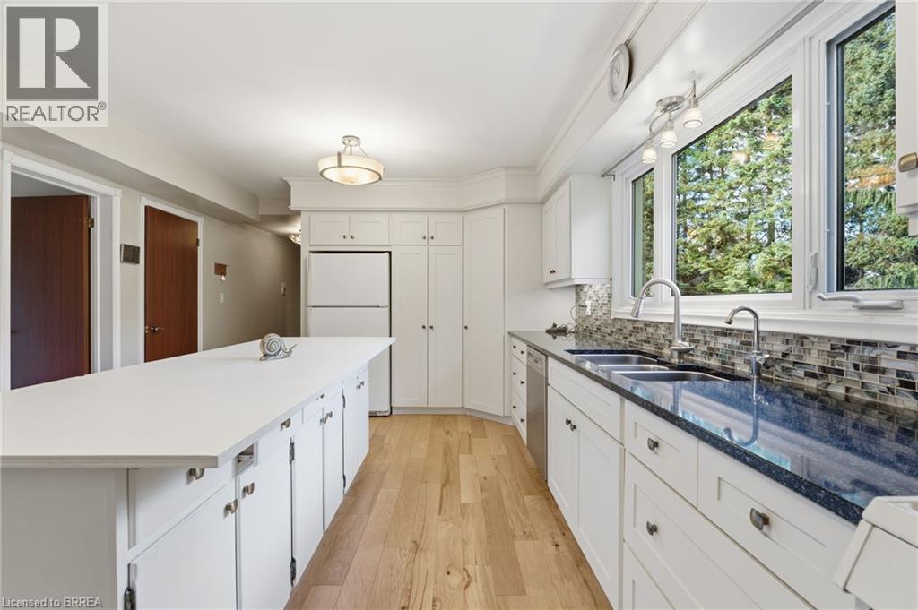 24 River Road, Brantford, Ontario  N3R 0C1 - Photo 11 - 40795337