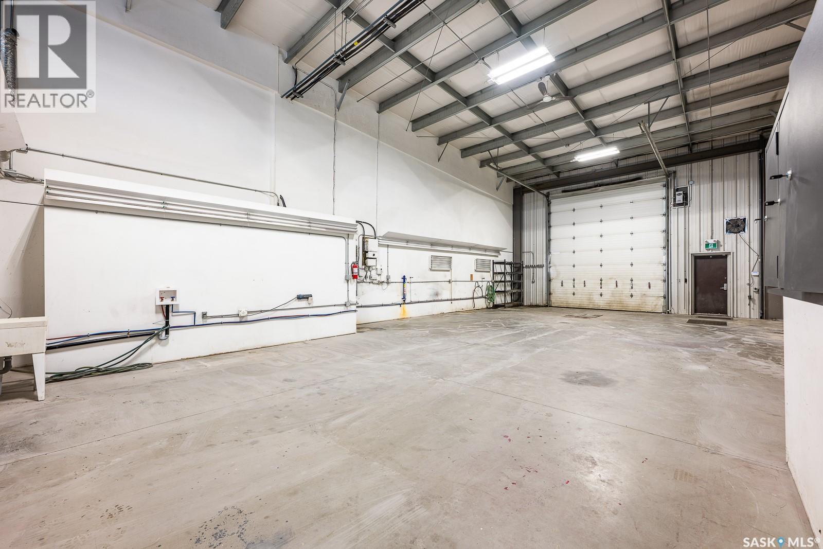 C 856 Dewdney Avenue, Regina, Saskatchewan  S4N 0G7 - Photo 4 - SK027013