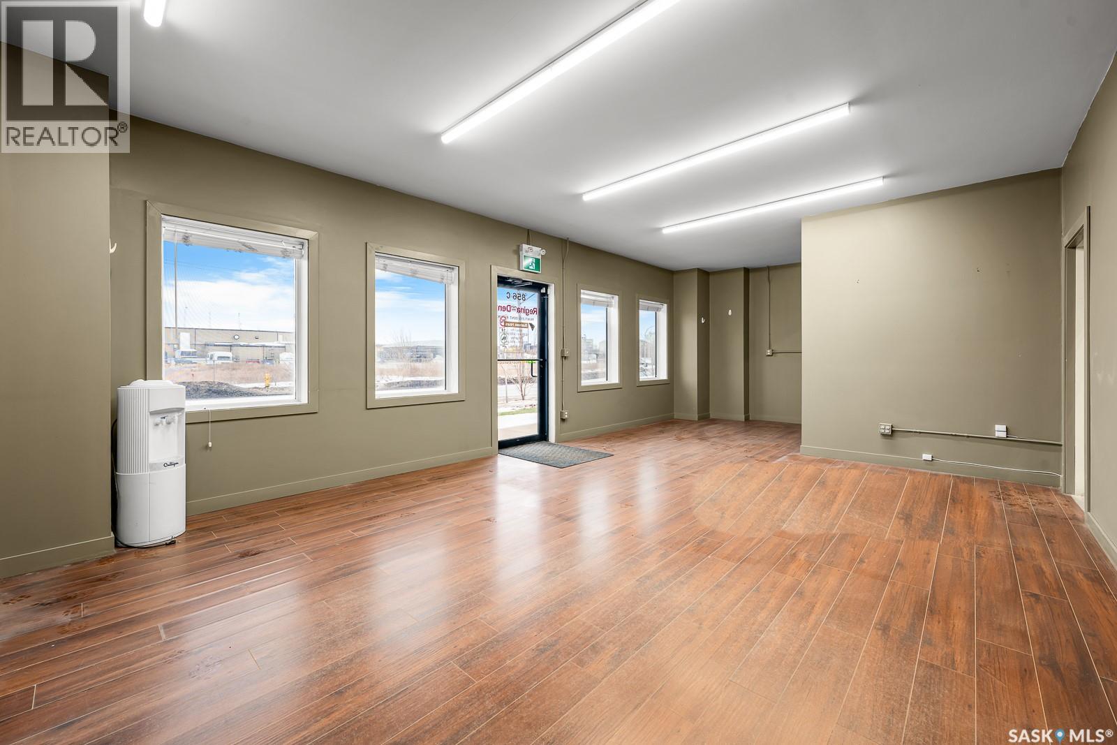 C 856 Dewdney Avenue, Regina, Saskatchewan  S4N 0G7 - Photo 9 - SK027013