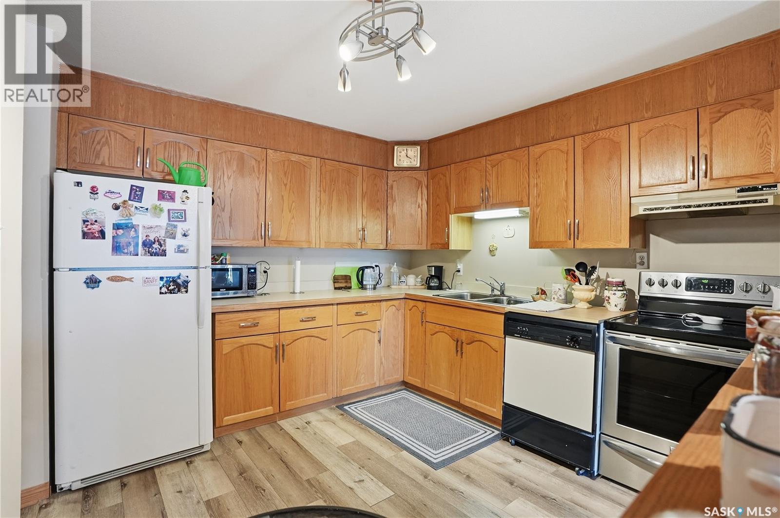 107 910 9th Street E, Saskatoon, Saskatchewan  S7H 0N1 - Photo 9 - SK027008