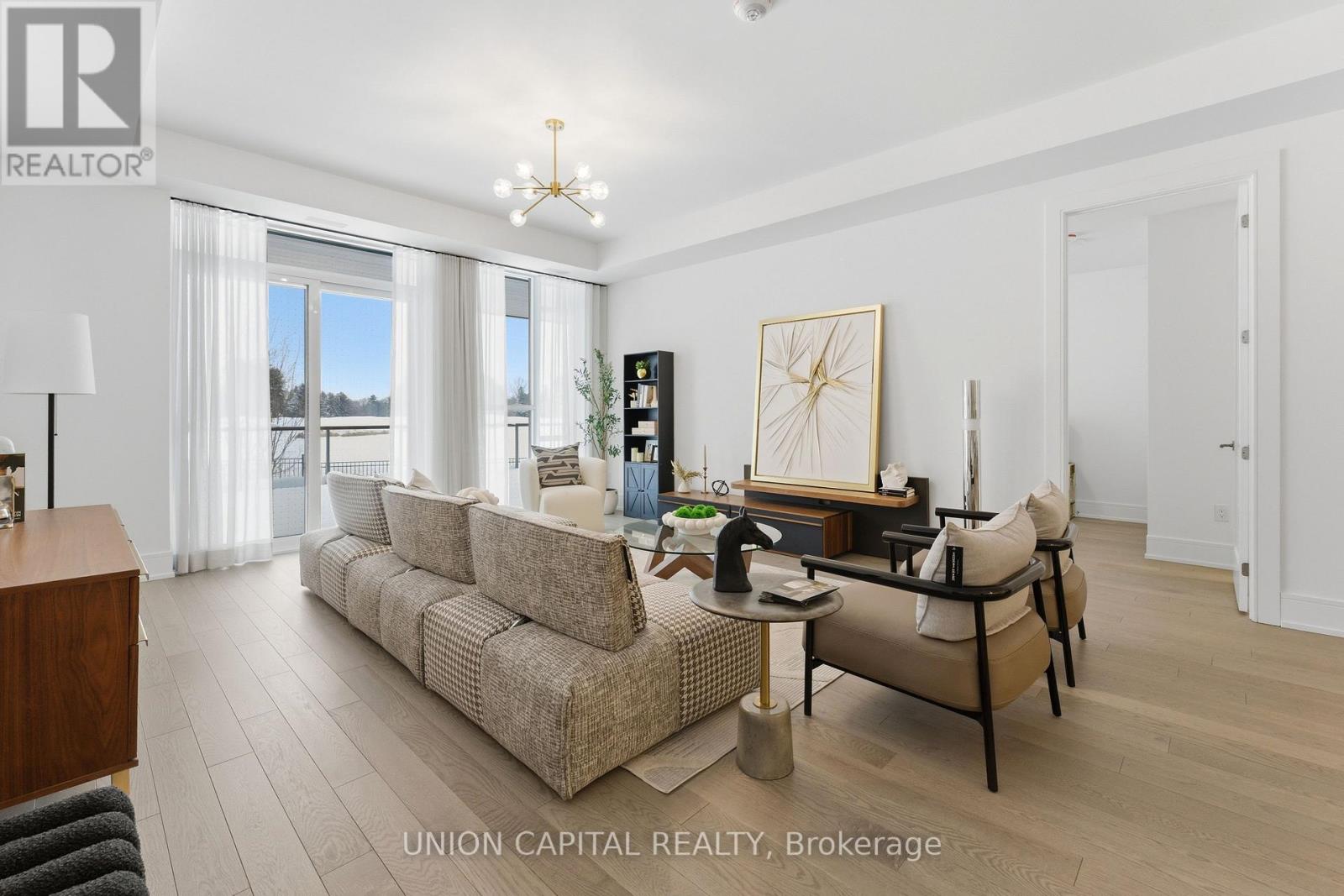 19 - 399 Royal Orchard Boulevard, Markham, Ontario  L3T 4Y9 - Photo 2 - N12696804