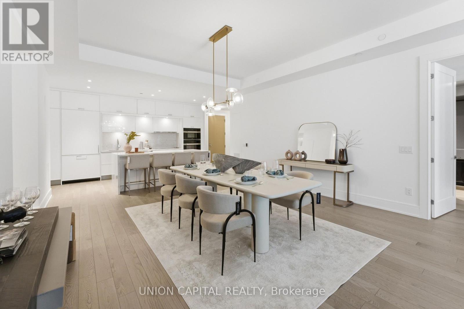 19 - 399 Royal Orchard Boulevard, Markham, Ontario  L3T 4Y9 - Photo 5 - N12696804