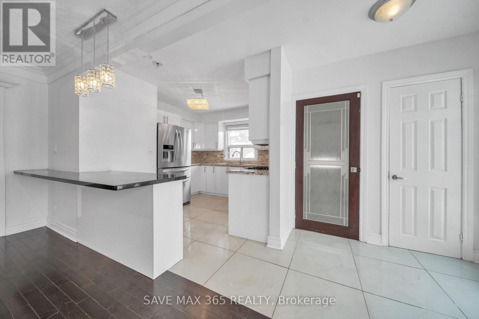 Main - 202 Renforth Drive, Toronto, Ontario  M9C 2K7 - Photo 22 - W12699114