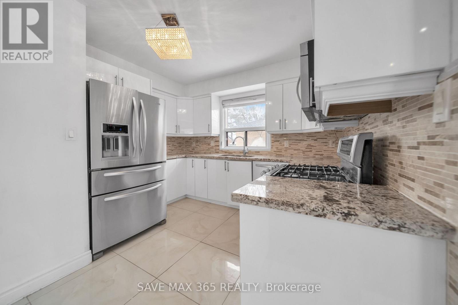 Main - 202 Renforth Drive, Toronto, Ontario  M9C 2K7 - Photo 23 - W12699114