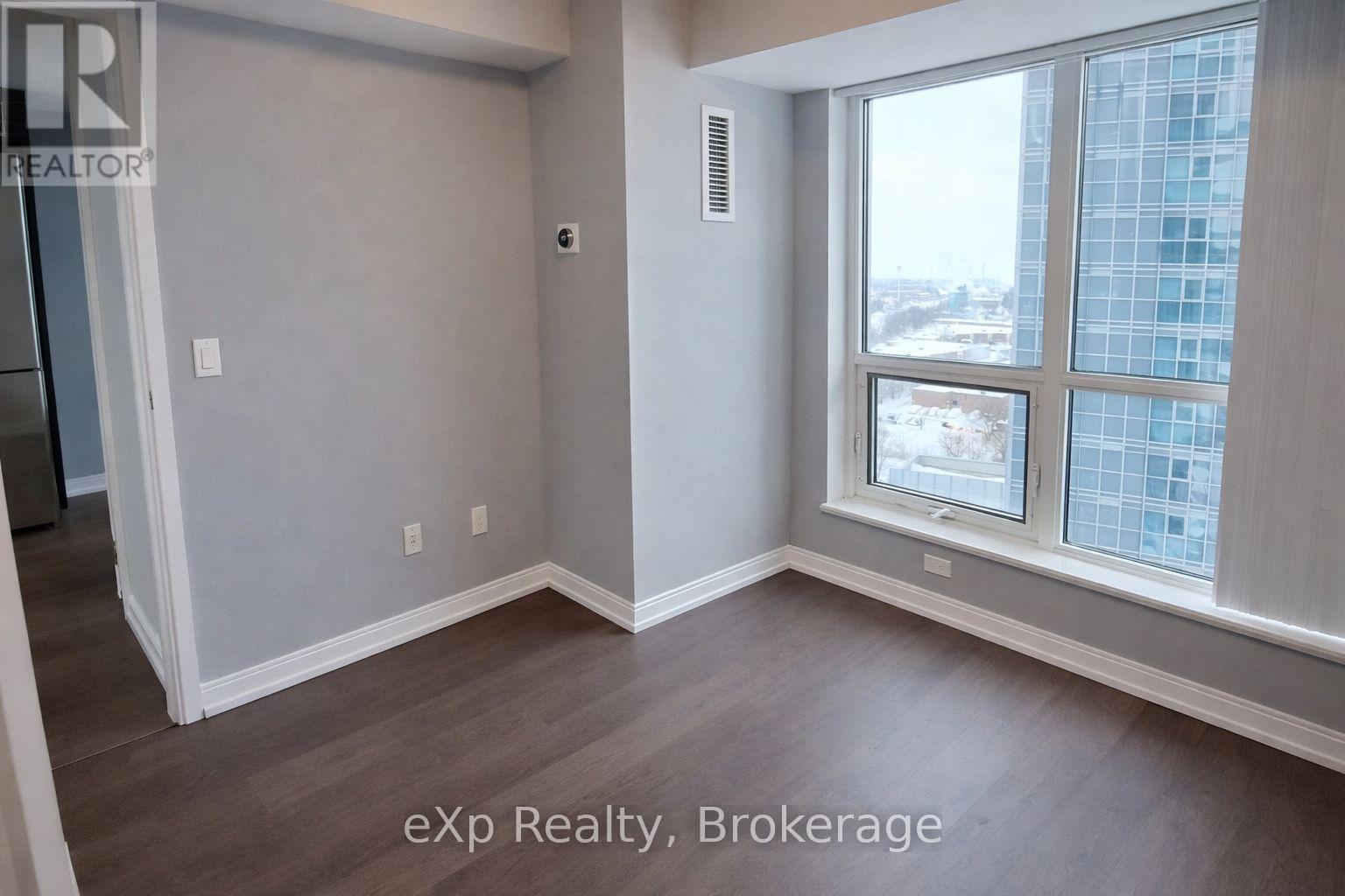 1201 - 255 Village Green Square, Toronto, Ontario  M1S 0L7 - Photo 5 - E12708724