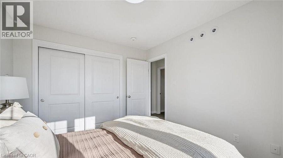 24 Morrison Road Unit# D9, Kitchener, Ontario  N2A 2W7 - Photo 18 - 40799454