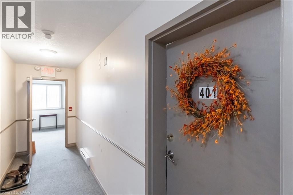 1522 King Street E Unit# 401, Kitchener, Ontario  N2G 2P1 - Photo 3 - 40799072