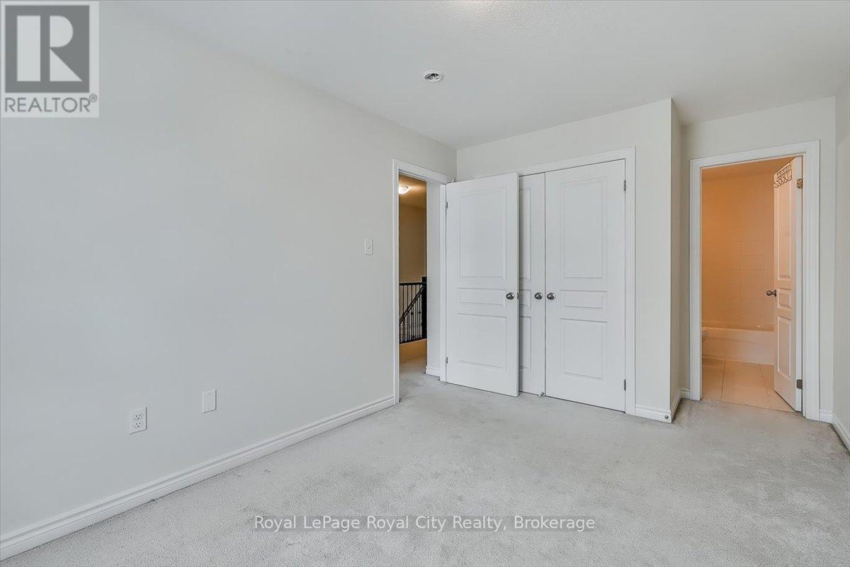 22 - 88 Decorso Drive, Guelph, Ontario  N1L 0A9 - Photo 17 - X12708622