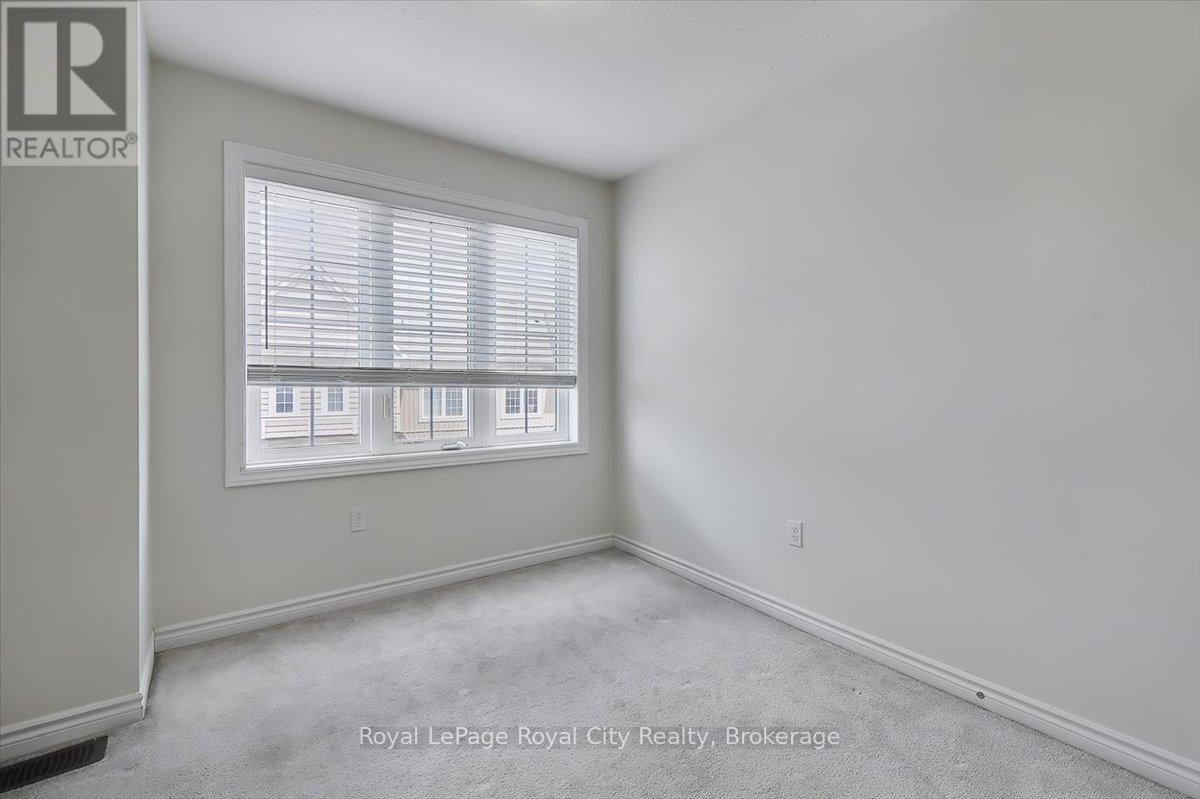 22 - 88 Decorso Drive, Guelph, Ontario  N1L 0A9 - Photo 21 - X12708622