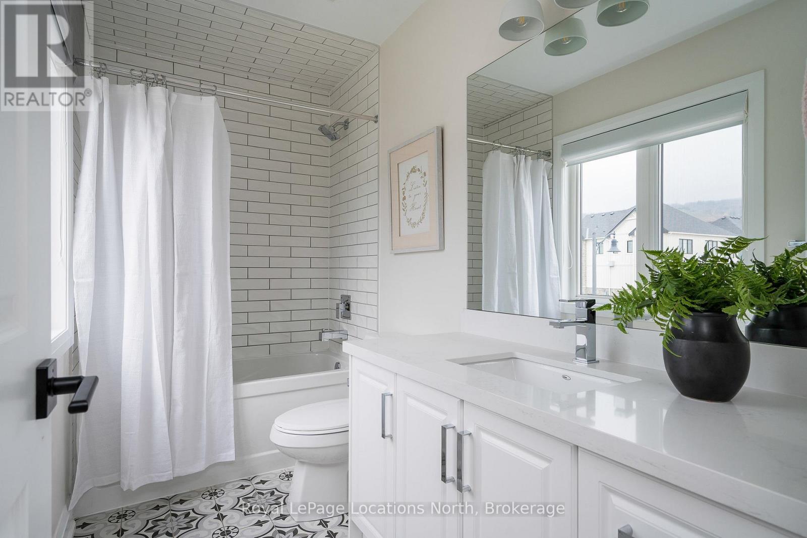 104 Stillwater Crescent, Blue Mountains, Ontario  L9Y 4P5 - Photo 26 - X12708654