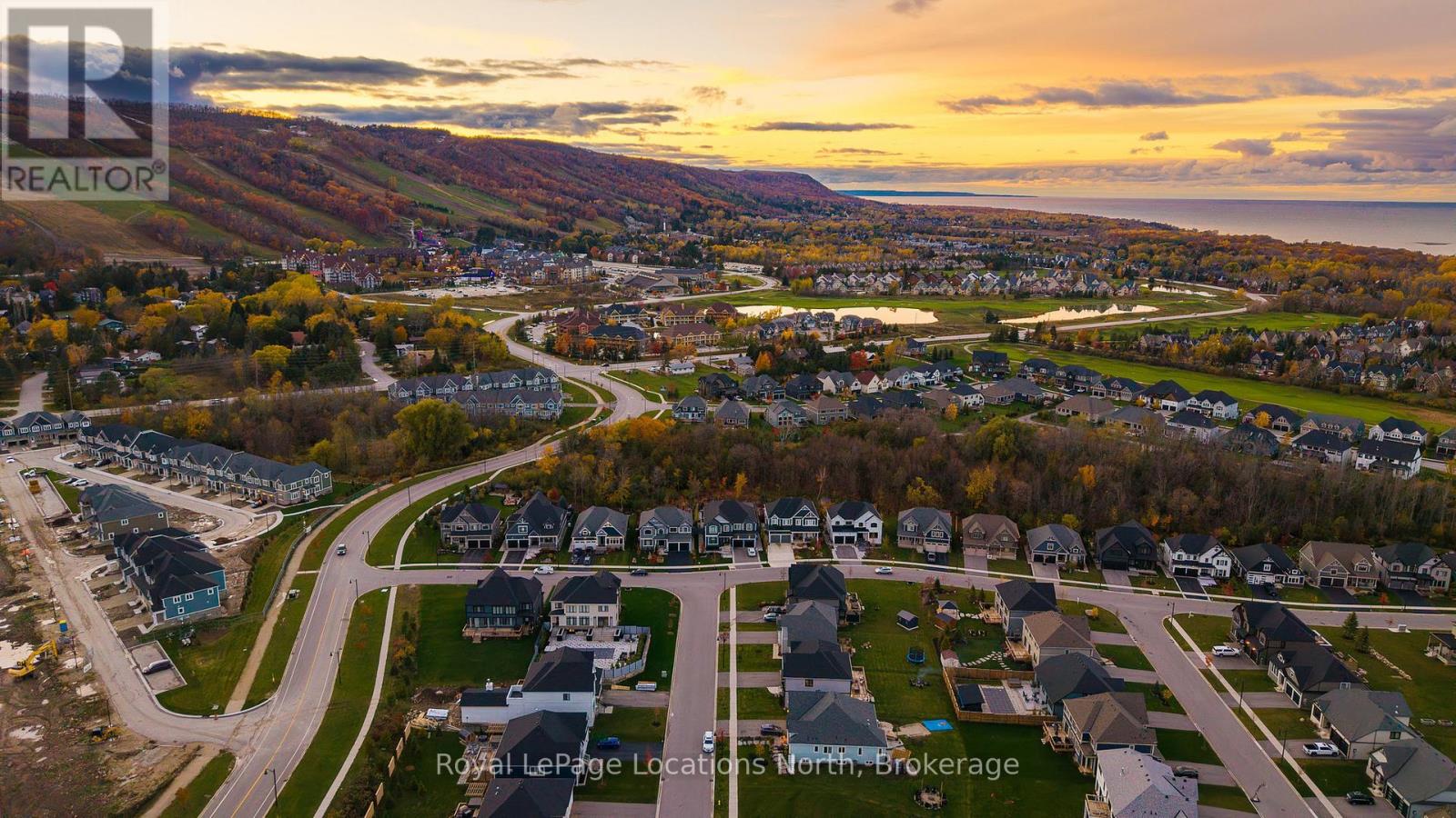 104 Stillwater Crescent, Blue Mountains, Ontario  L9Y 4P5 - Photo 48 - X12708654