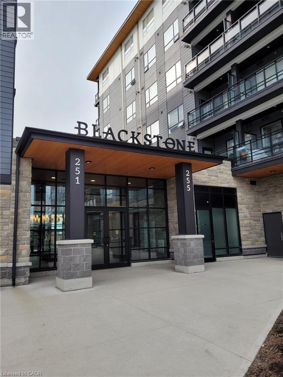 255 NORTHFIELD Drive E Unit# 304, Waterloo, Ontario