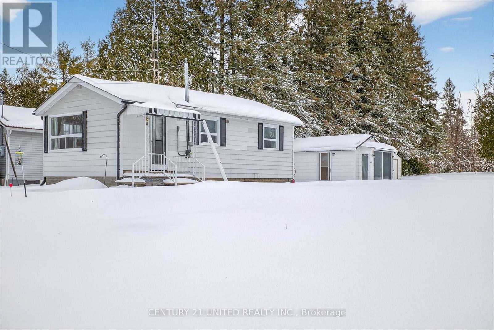 90 Trent Canal Road, Kawartha Lakes, Ontario  K0M 1N0 - Photo 2 - X12708818