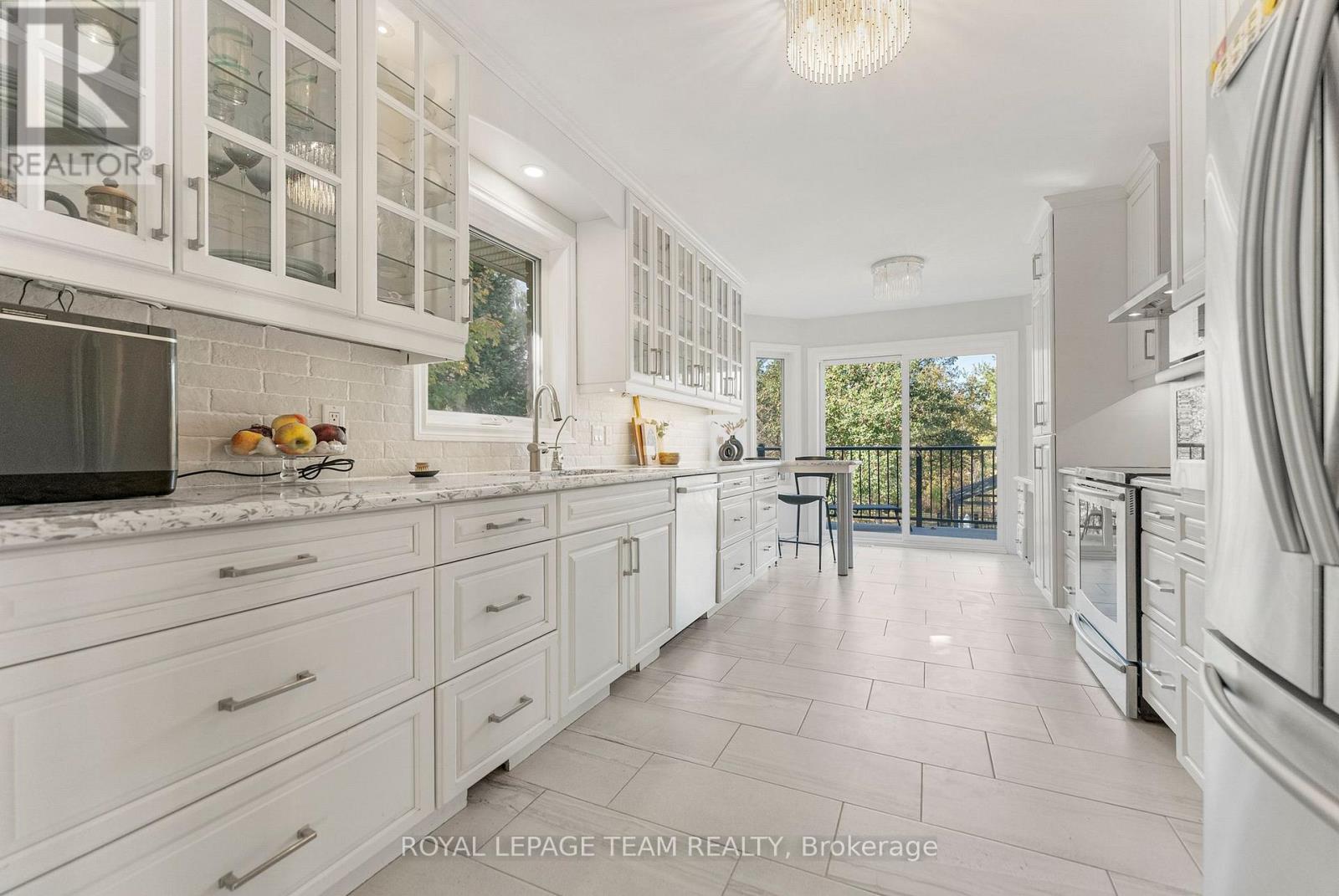 230 Opeongo Road, Renfrew, Ontario  K7V 2T5 - Photo 16 - X12456601