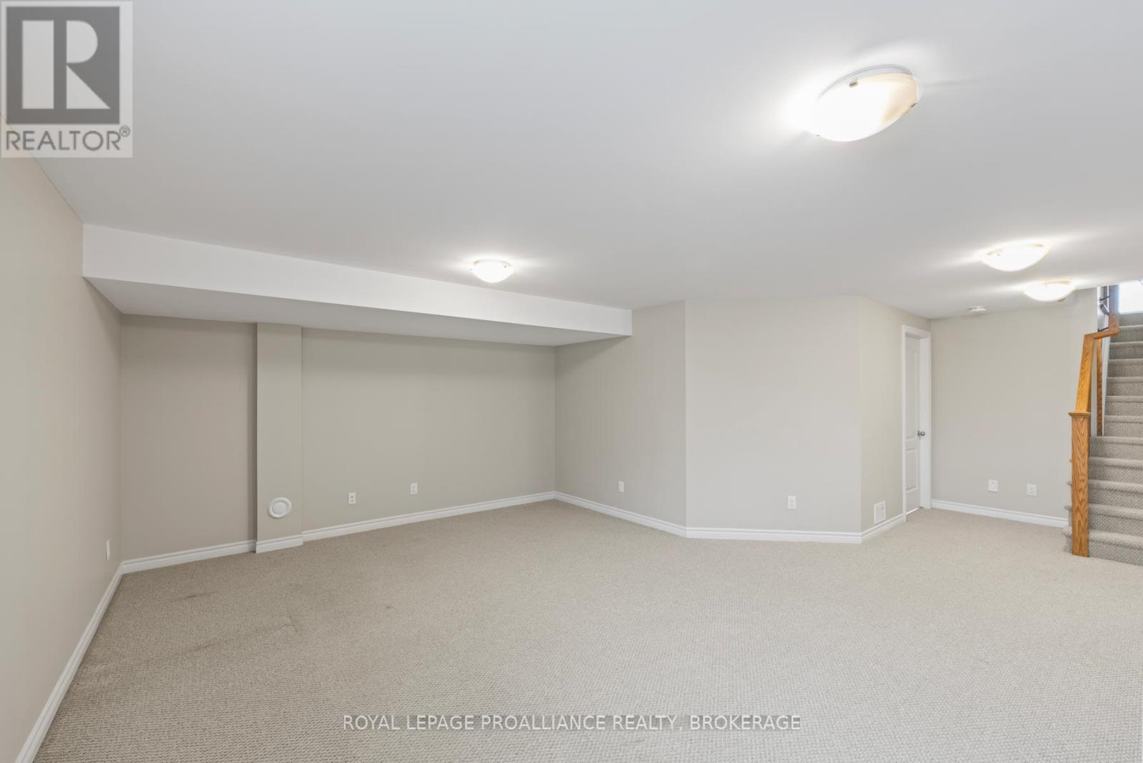 1114 Barrow Avenue, Kingston, Ontario  K7M 0G5 - Photo 30 - X12708704