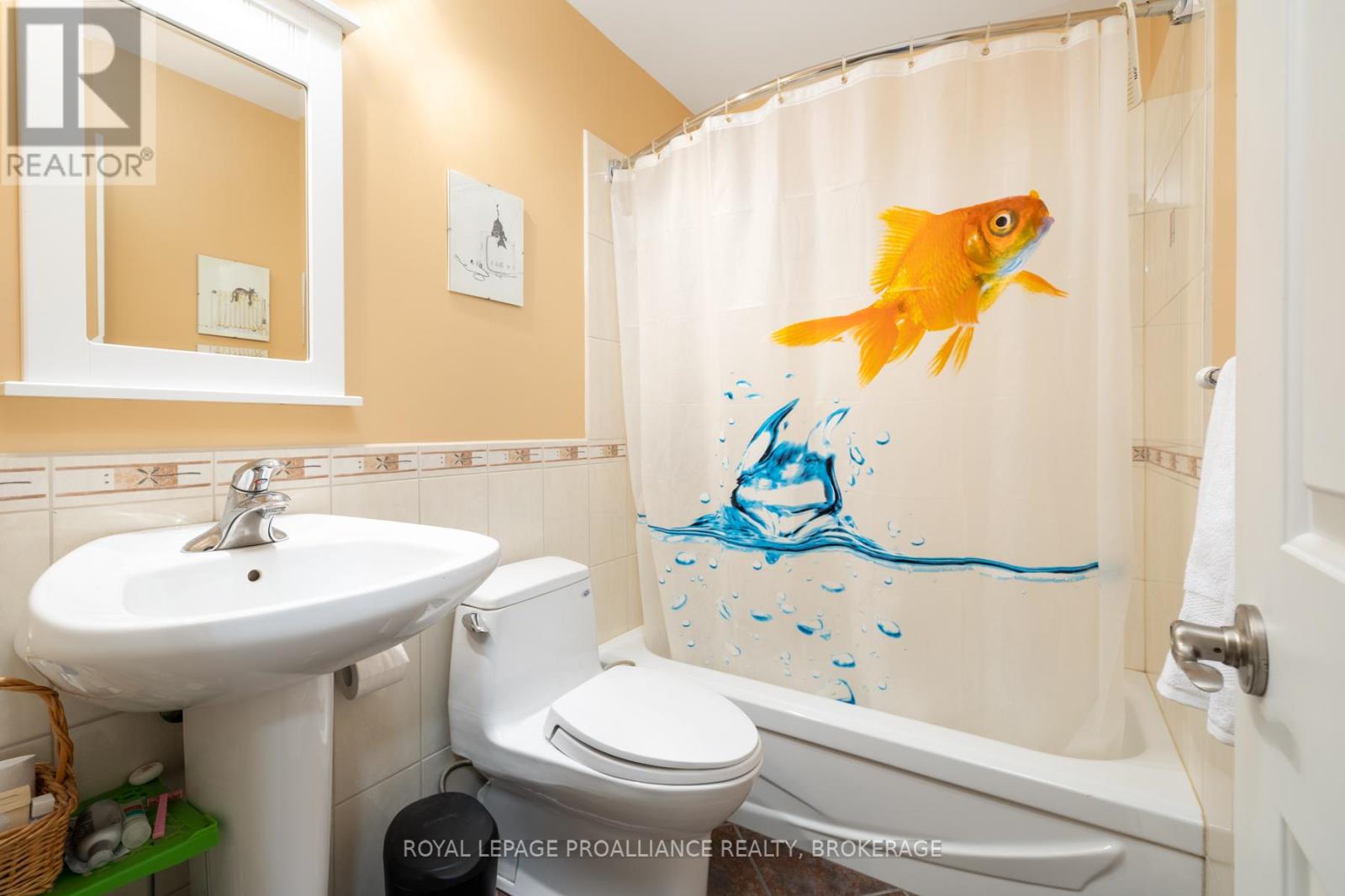 84 Beverley Street, Kingston, Ontario  K7L 3Y6 - Photo 14 - X12708782