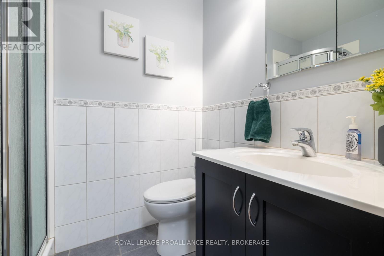 84 Beverley Street, Kingston, Ontario  K7L 3Y6 - Photo 34 - X12708782