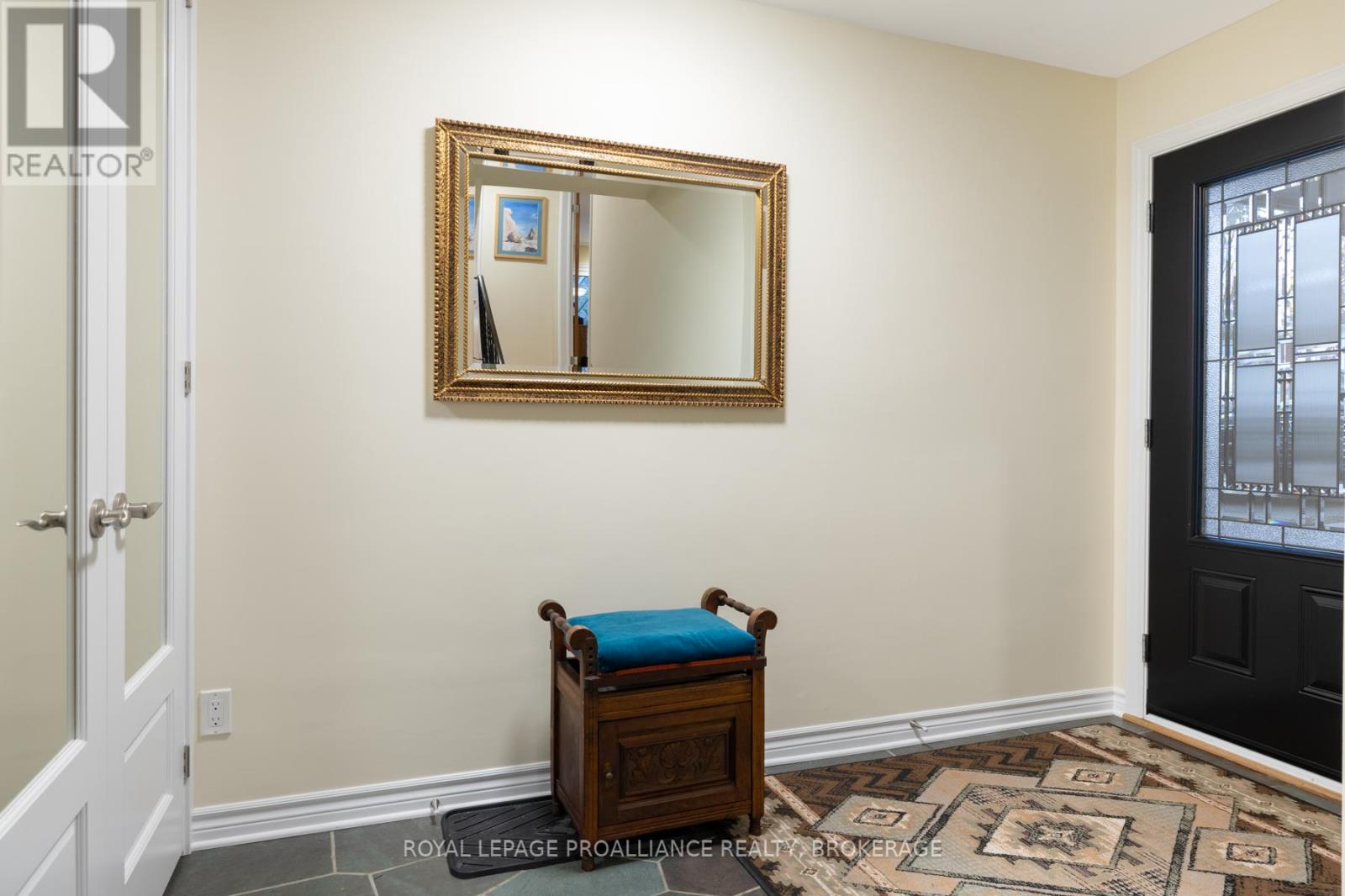 84 Beverley Street, Kingston, Ontario  K7L 3Y6 - Photo 5 - X12708782