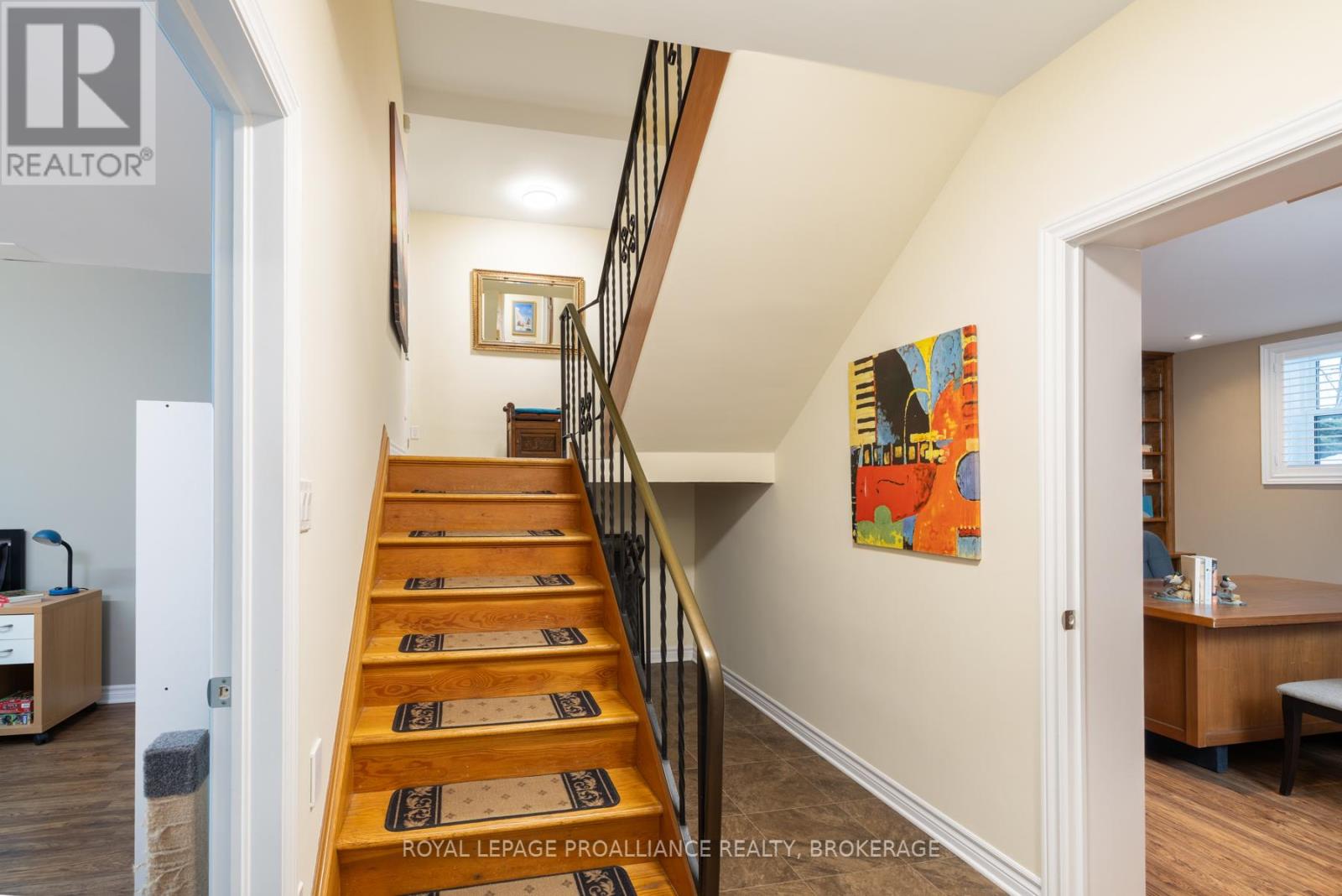 84 Beverley Street, Kingston, Ontario  K7L 3Y6 - Photo 6 - X12708782