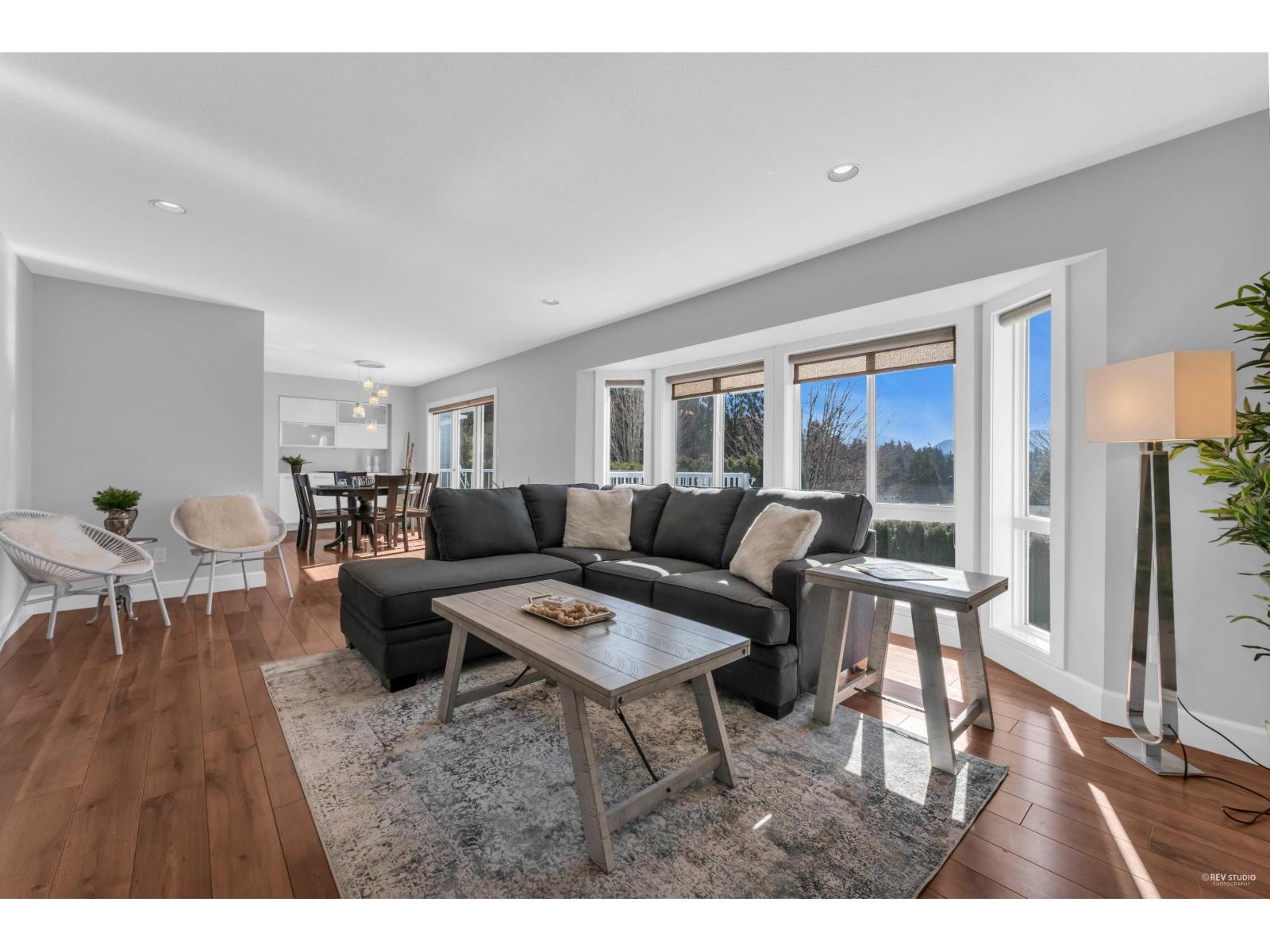 34860 Gleneagles Place, Abbotsford, British Columbia  V2S 7G5 - Photo 2 - R3080097