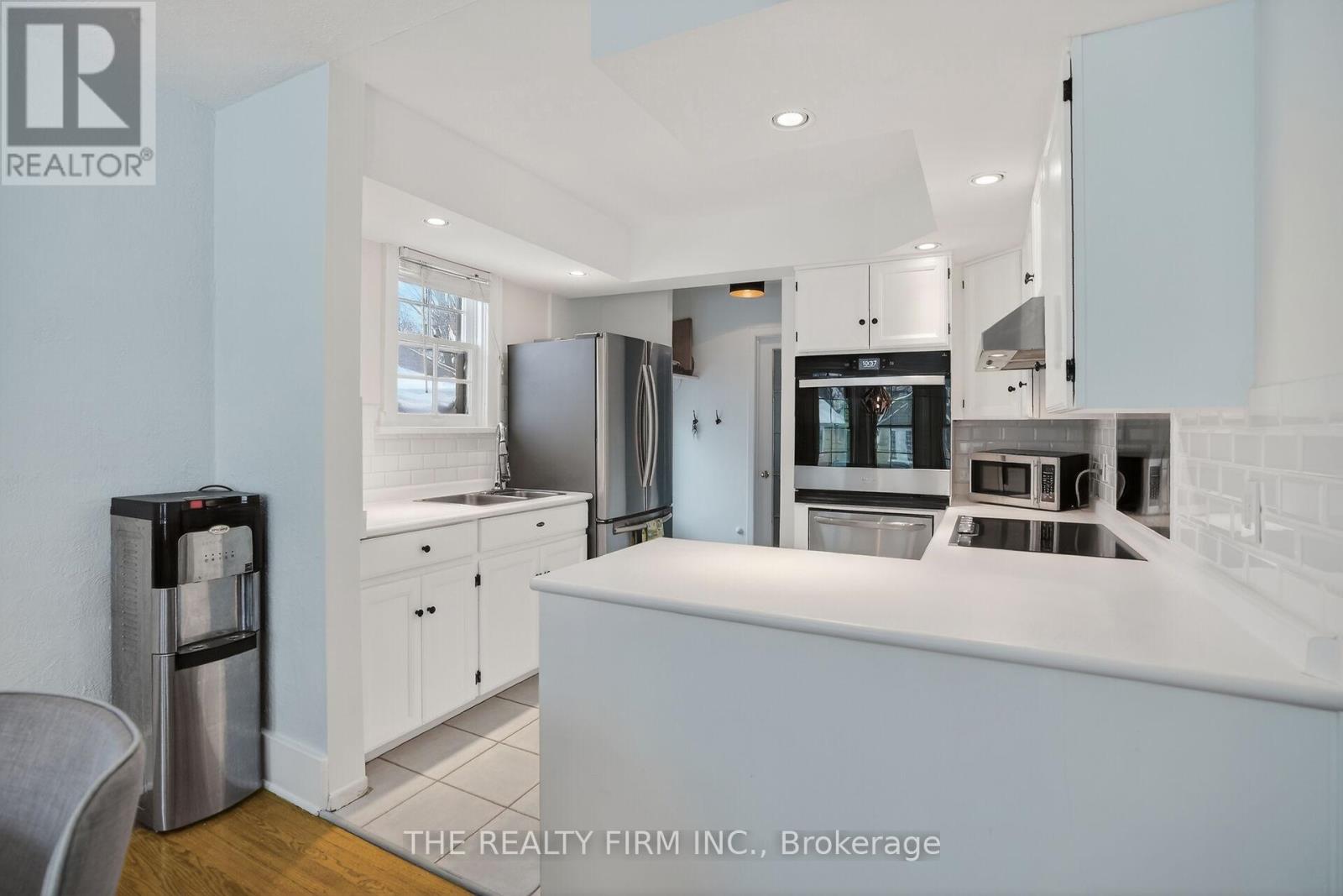 39 Thomas Janes Drive, London South, Ontario  N6C 2G8 - Photo 13 - X12708624