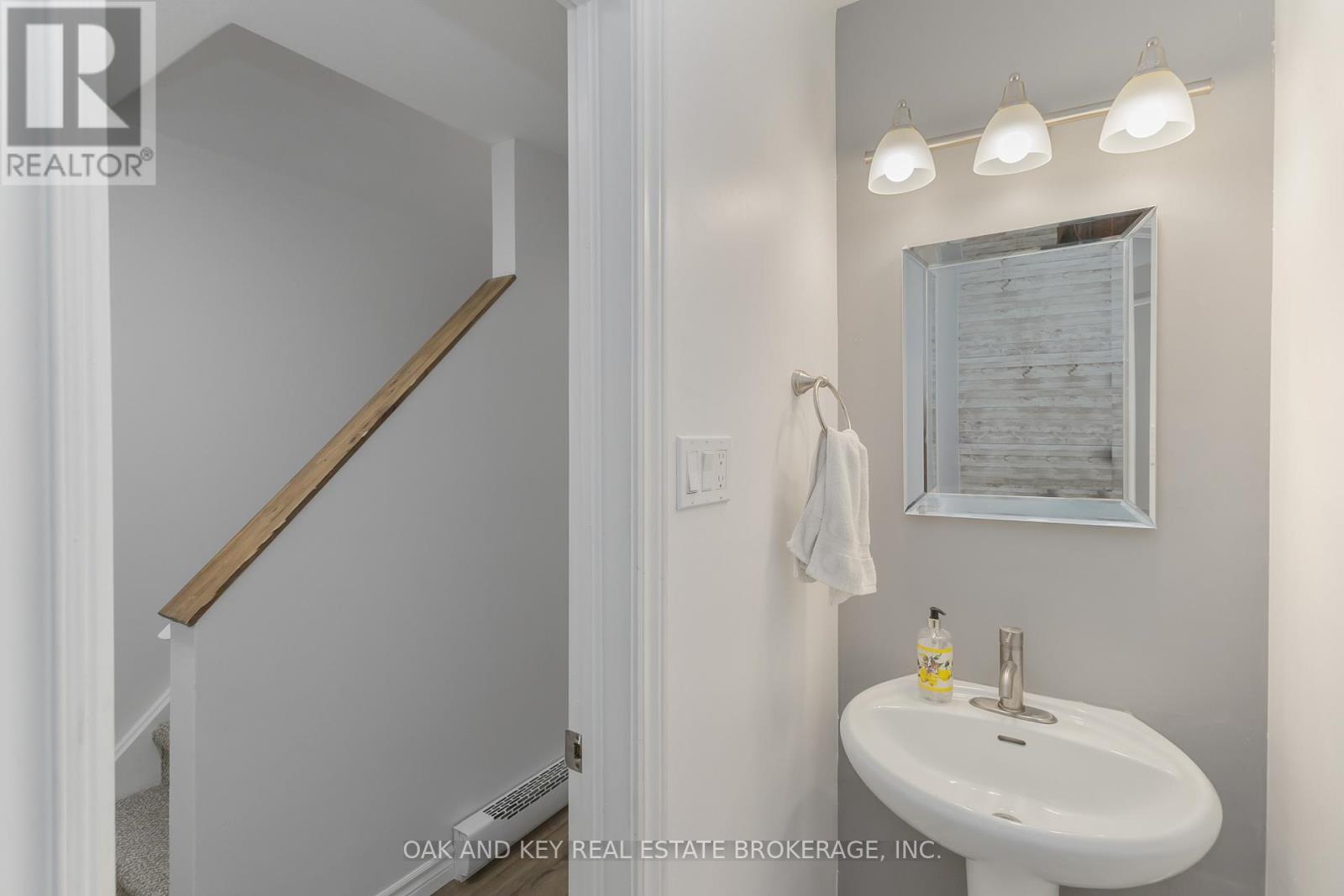 10 - 166 Southdale Road W, London South, Ontario  N6J 2J1 - Photo 5 - X12708696