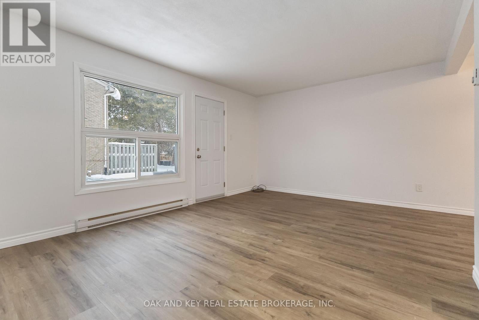 10 - 166 Southdale Road W, London South, Ontario  N6J 2J1 - Photo 7 - X12708696