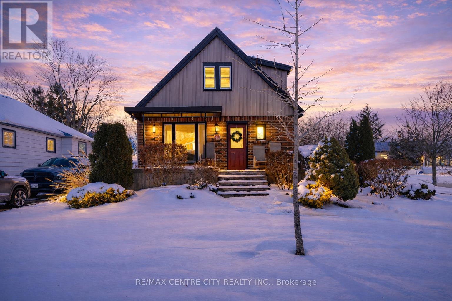 32 Third Avenue, St. Thomas, Ontario  N5R 4J9 - Photo 2 - X12708840