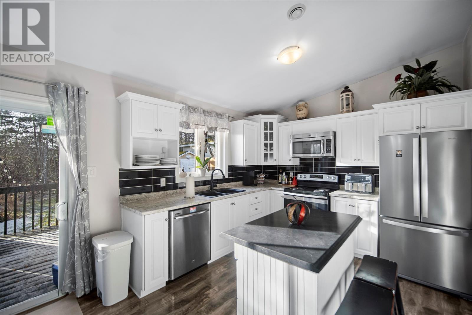 61 Jensen Camp Road, St. John's, Newfoundland & Labrador  A1E 4T4 - Photo 9 - 1293875