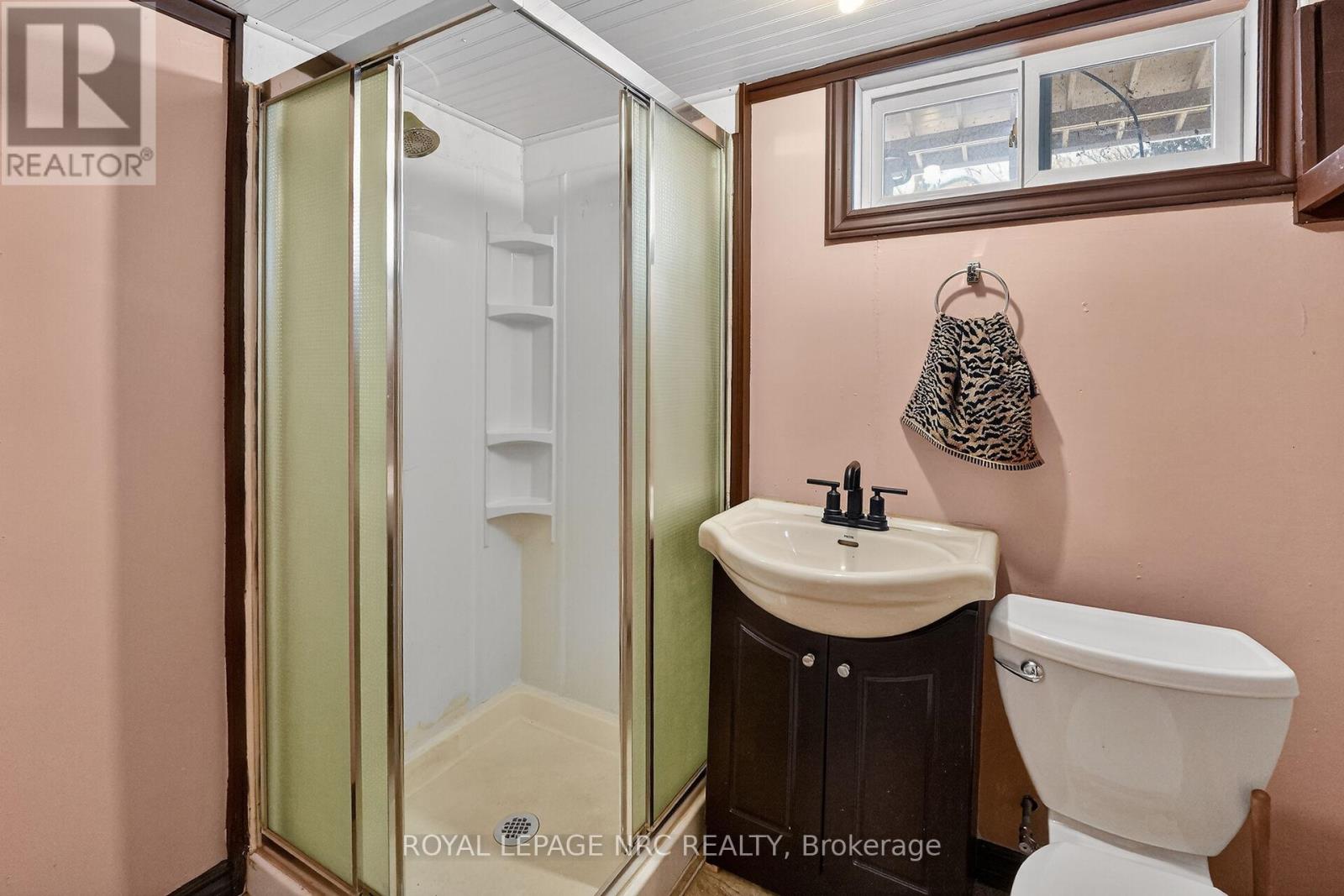 3 Cayuga Avenue, St. Catharines, Ontario  L2R 1E4 - Photo 24 - X12708768