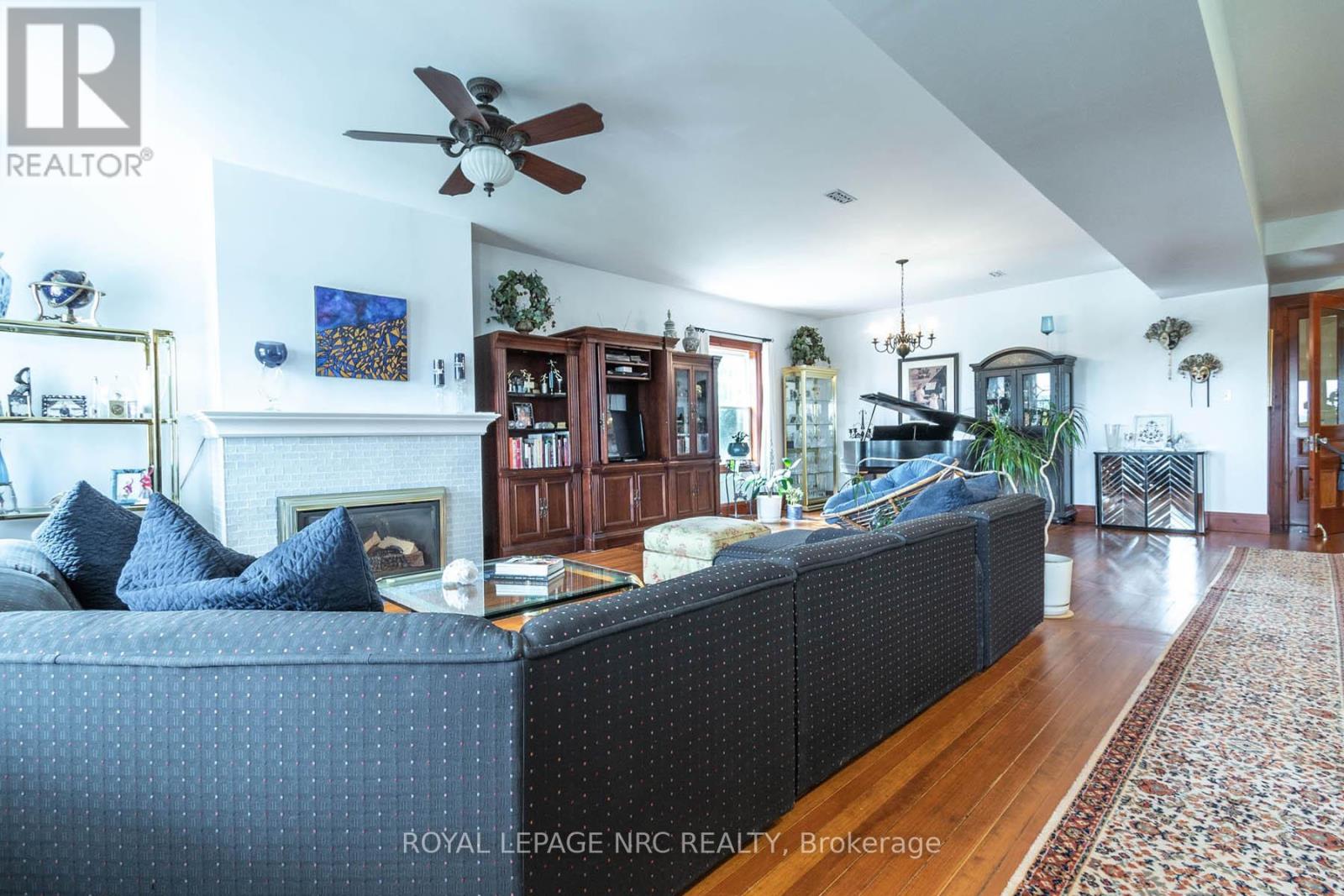 14902 Niagara River Parkway, Niagara-On-The-Lake, Ontario  L0S 1J0 - Photo 17 - X12708880