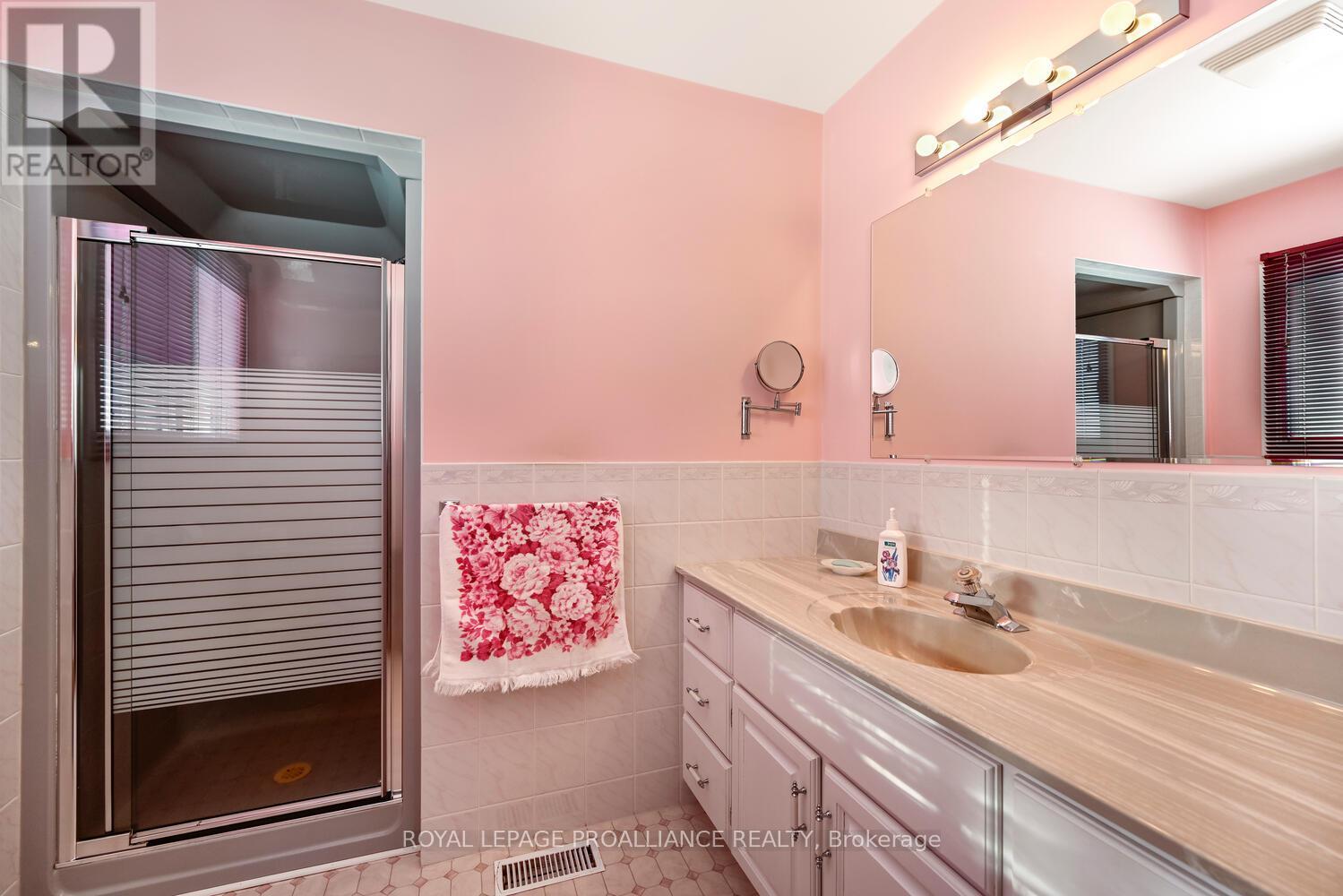 6324 Cty Rd 15 Road, Augusta, Ontario  K6V 5T2 - Photo 25 - X12708610