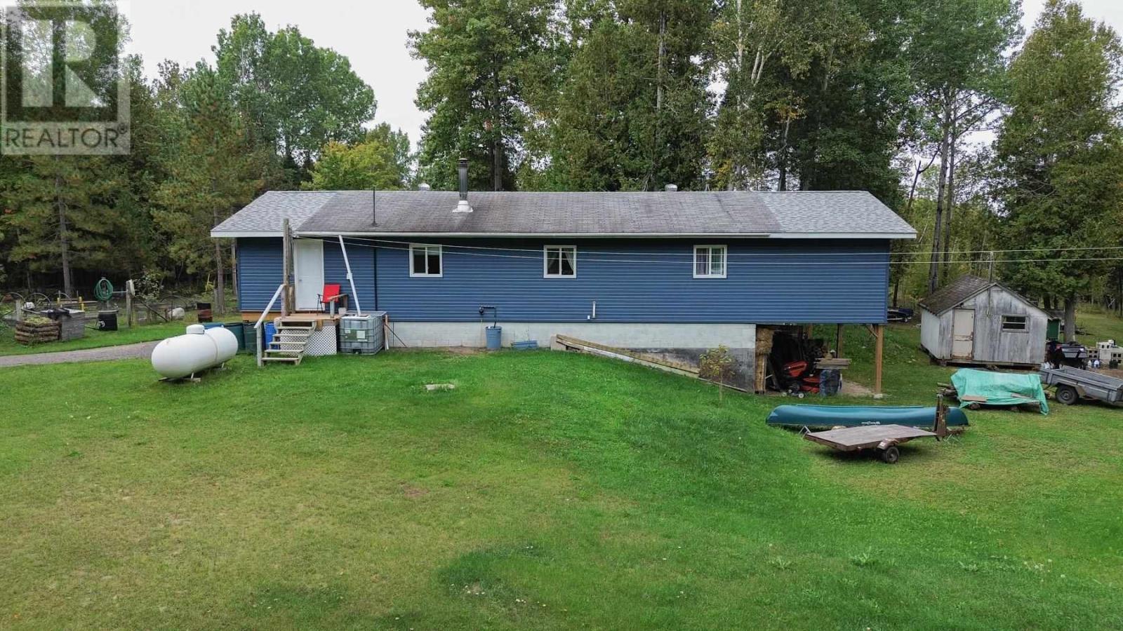 2962 Huron Line, Richards Landing, Ontario  P0R 1J0 - Photo 12 - SM260124