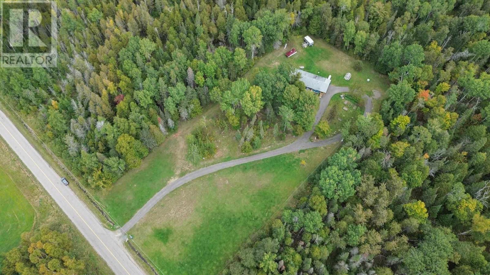 2962 Huron Line, Richards Landing, Ontario  P0R 1J0 - Photo 2 - SM260124