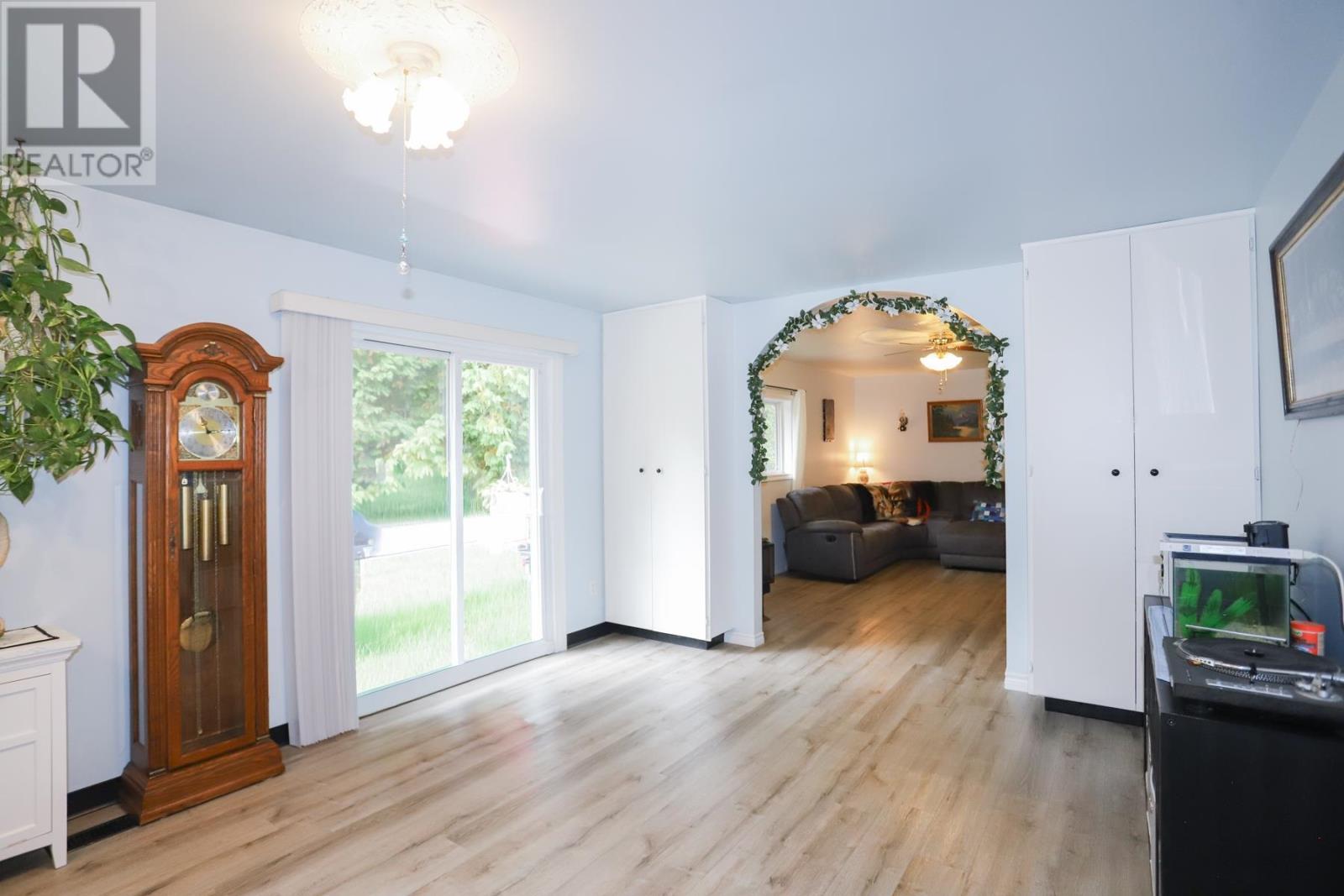 2962 Huron Line, Richards Landing, Ontario  P0R 1J0 - Photo 27 - SM260124