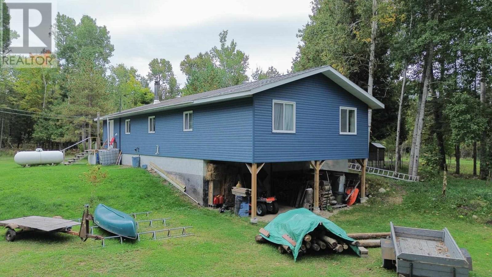 2962 Huron Line, Richards Landing, Ontario  P0R 1J0 - Photo 15 - SM260124